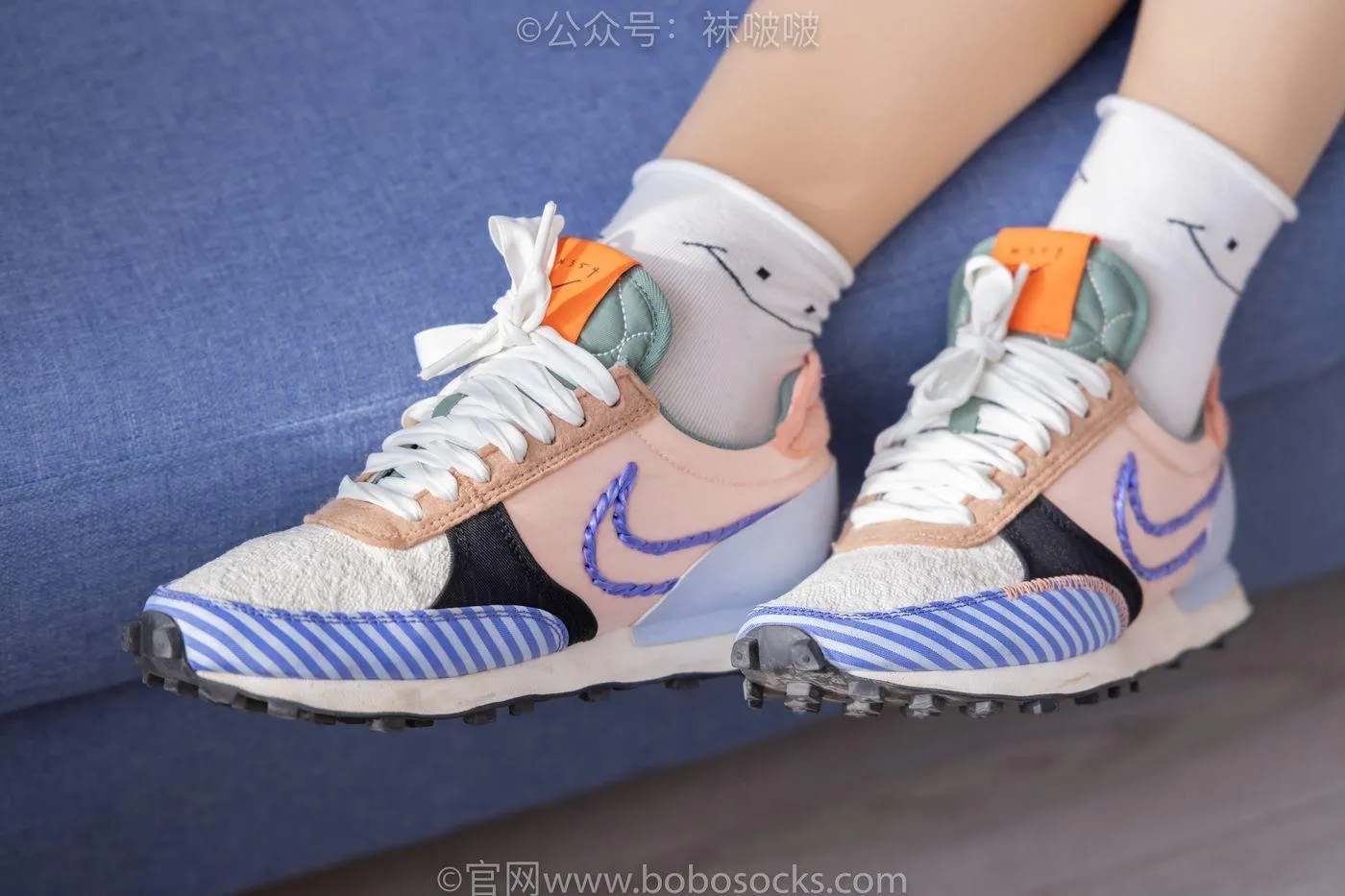 [BoBoSocks袜啵啵]NO.062 涵涵-运动鞋、白棉袜、厚肉丝 [145P]插图9